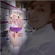 Doy clases particulares económicas para refuerzo de asignaturas de primaria, ESO y Bachillerato. Soy estudiante de Farmacia en la UCM